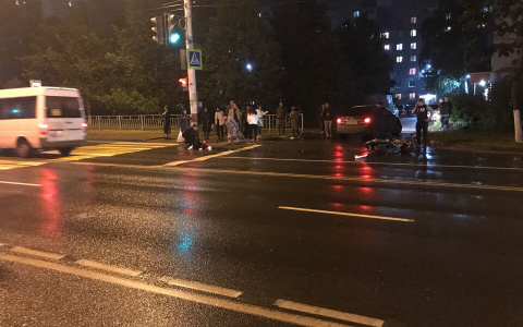 «Шевроле» и «Хонда» не поделили четырехполосную дорогу в Дзержинске