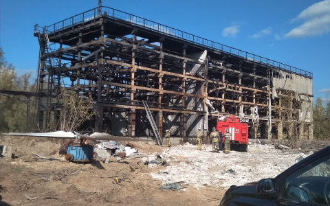 СК проводит проверку по факту пожара на территории «Оргстекла» в Дзержинске