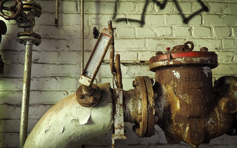 В Дзержинске обрушился коллектор 1930 года