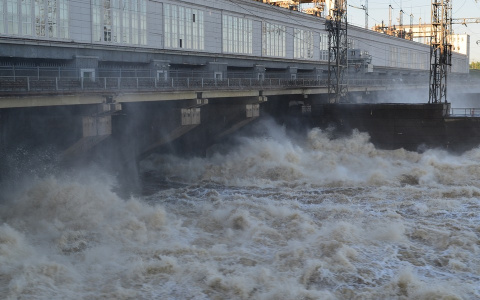 Последствия будут хуже: Нижегородскую дамбу может прорвать