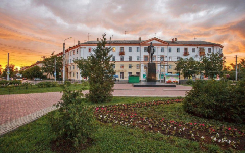 Аттракцион невиданной щедрости: около десяти домов отремонтируют задолго до назначенного срока