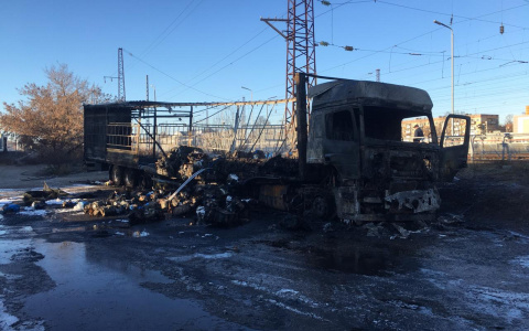 Стала известна вероятная причина возгорания фуры в Дзержинске (ФОТО)