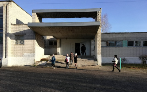 Доследственную проверку организовали в дзержинской школе №35 по информации СМИ