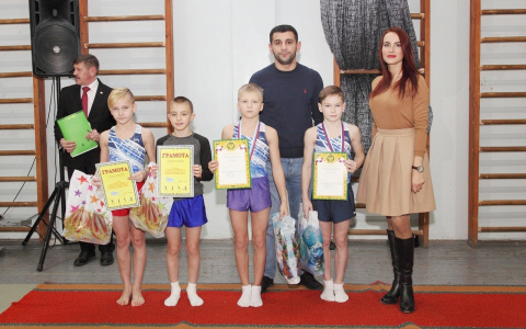 Дзержинские гимнасты заняли победный пьедестал на Всероссийском турнире