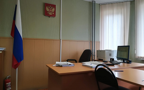 Суд оставил под домашним арестом главврача Балахнинской ЦРБ Максима Кудыкина