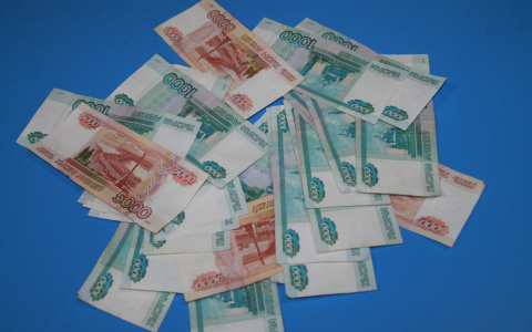 Около 70 тысяч рублей неработающие жители Дзержинска отдали мошенникам