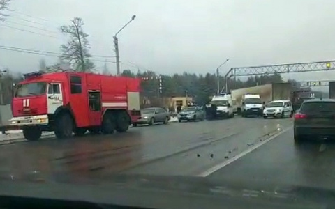 Массовая авария произошла на трассе возле Дзержинска (ФОТО)