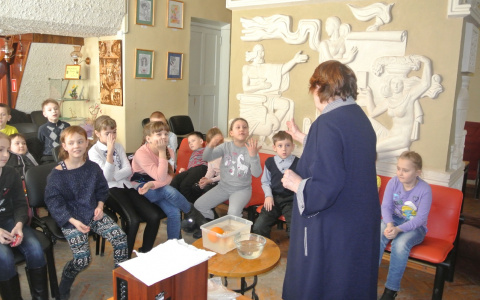 В Дзержинской библиотеке открылась химическая лаборатория