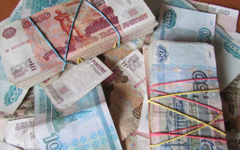 Мошенники обманули пенсионерку из Дзержинска на 171 тысячу рублей