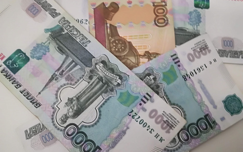 В Госдуме предложили дополнительно проиндексировать пенсии и зарплаты