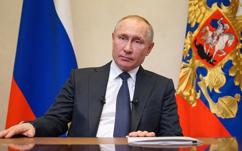 Владимир Путин сообщил о продлении карантина в стране
