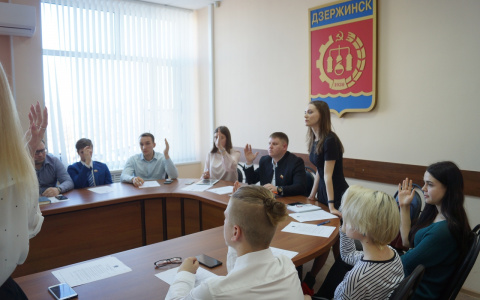 Структуру молодежного парламента утвердили в Дзержинске