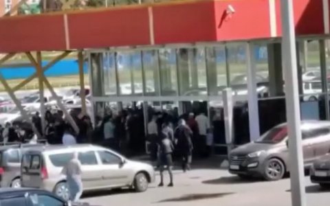 Глеб Никитин назвал причину роста заболеваемости COVID-19 в Дзержинске