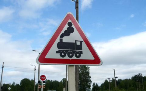 Железнодорожный переезд на 388 километре в Володарске временно закроют