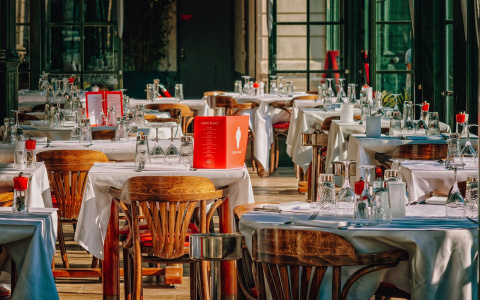 Региональные власти снизили требования к нижегородским ресторанам