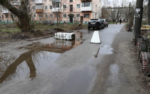 Жильцы одного из домов в Дзержинске волнуются за свою безопасность
