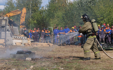 На Бору стартовали Всероссийские сборы спасателей (фото)