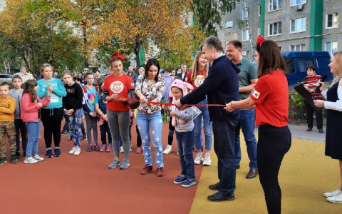 В Дзержинске прошло открытие новой дворовой площадки