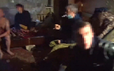 Жительница Дзержинска изрезала знакомого ножом