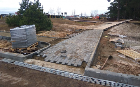 Работы на прибрежной территории озера Святого подходят к концу (фото)