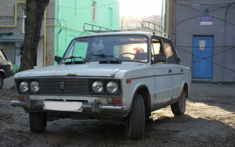 Жительница Дзержинска угнала неработающую машину