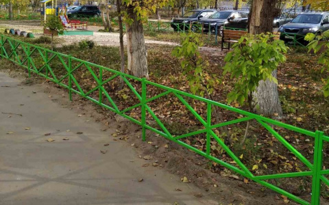 «Управдом-Центр» установил почти 9 тысяч погонных метров металлического штакетника в Дзержинске