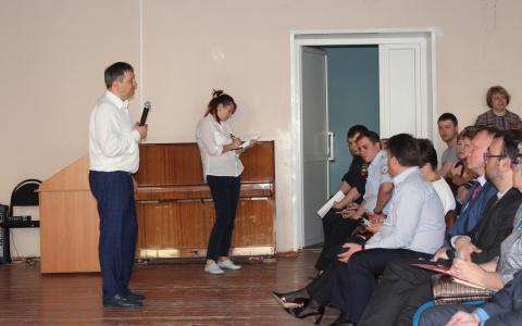 Управляющие компании не хотят помогать жителям поселка Свердрова