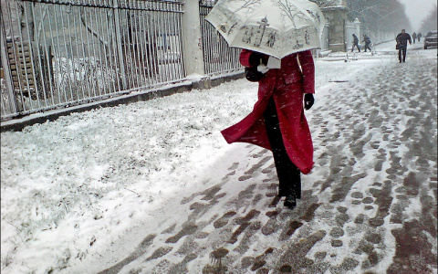 В Дзержинске ожидается снег с дождем и потепление на этой неделе