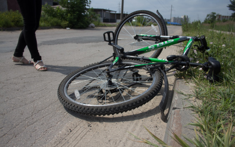 Водитель сбил велосипедиста и скрылся с места ДТП в Дзержинске