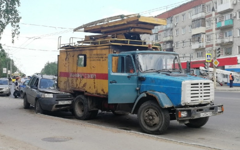 Ремонт на улице Гайдара в Дзержинске дал свои первые плоды: в этом районе произошла авария