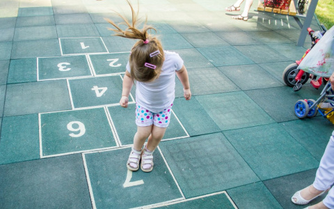 Утверждены новые правила выхода в отпуск для работников с детьми