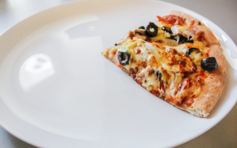 Мошенники на фальшивом сайте пиццерии обманули более 50 нижегородцев