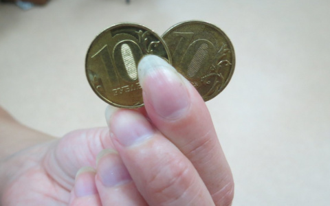 Дзержинцам рассказали, какие выплаты и изменения в законах ожидаются в мае