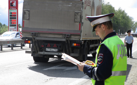 Какие требования инспектора ДПС водитель не обязан выполнять