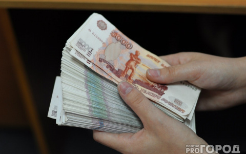 Военнослужащим и полицейским повысят оклады