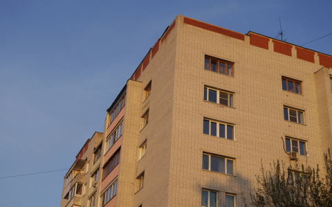 Жильцы многоквартирного дома в Дзержинске могут остаться без света, воды и газа