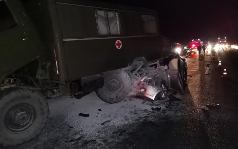 Три человека погибли в страшной аварии под Дзержинском