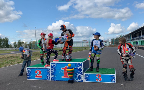 Восьмилетний мотогонщик из Дзержинска выиграл этап Кубка России