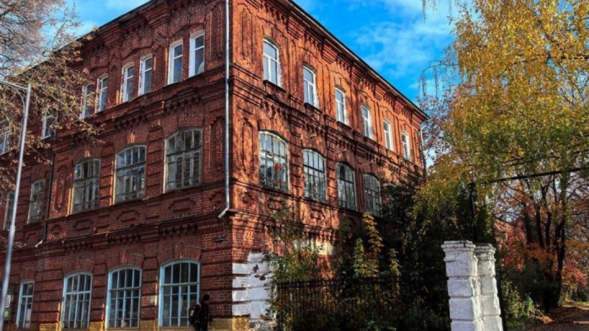Школу ремесленников в Арзамасе продали за 40 млн рублей