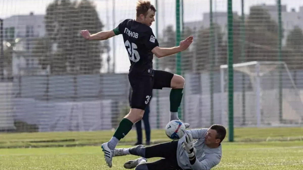 Дзержинский «Химик» одолел «Орёл» со счётом 3:2 на сборах в Крымске