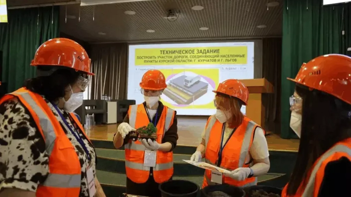 450 педагогов нижегородских колледжей вступили в борьбу за звание «Мастер года»