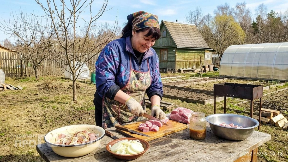 Перестаньте часами ждать маринад: добавьте этот простой компонент и готовьте сочный шашлык через 30 минут