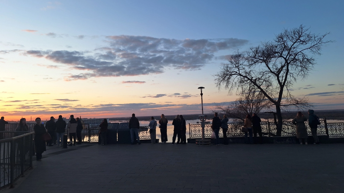 Опора новой набережной в пригороде Дзержинска оказалась под водой