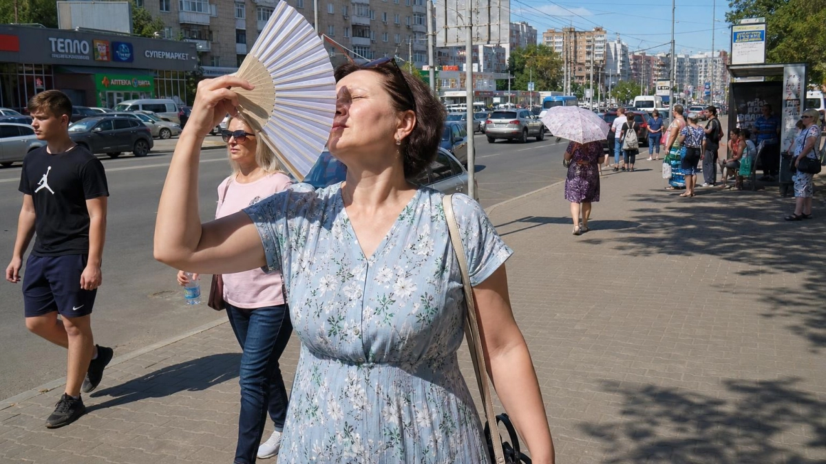 На 7 градусов выше нормы: аномальная жара в Нижегородской области продержится до 23 мая