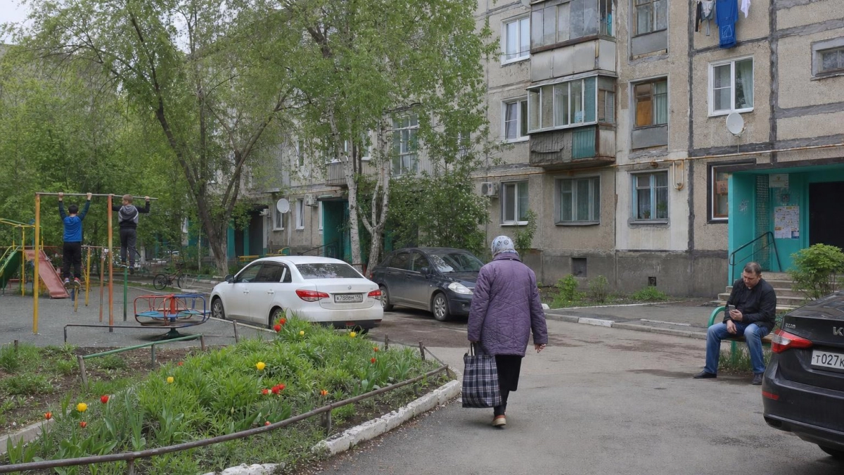 УК "Красный Октябрь" в Дзержинске потерял лицензию: десятки домов остались без управления