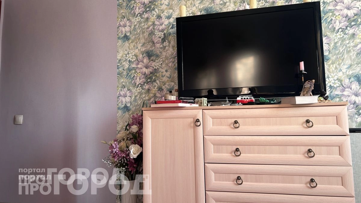 Больше не трачу деньги на бытовую химию: вазелин за копейки справляется с десятью сложными задачами дома