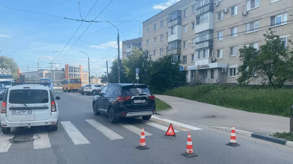 В Дзержинске легковушка сбила 13-летнего пешехода на "зебре"