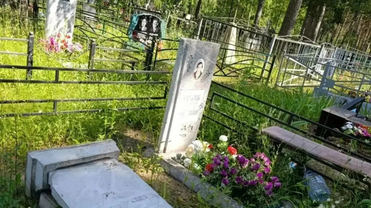В Нижегородской области школьники разгромили 54 надгробия на кладбище ради веселья