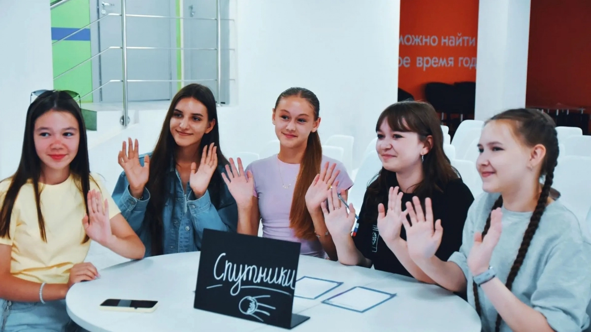 Дзержинские студенты назвали квиз "крутым и современным": знания проверили в веселой игре