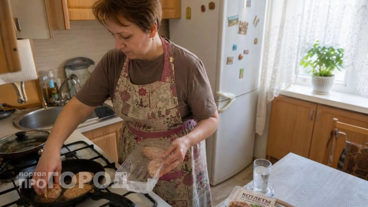 Перестаньте мучиться с прилипанием котлет: всего пара простых действий на сковороде гарантирует идеальный результат